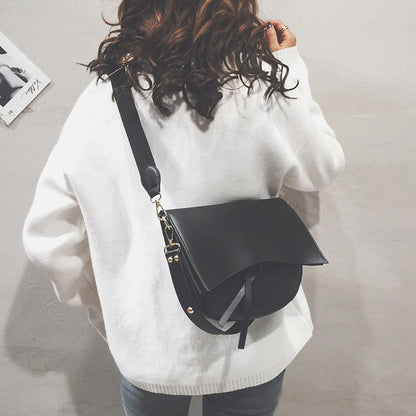 Moon | Shoulder bag